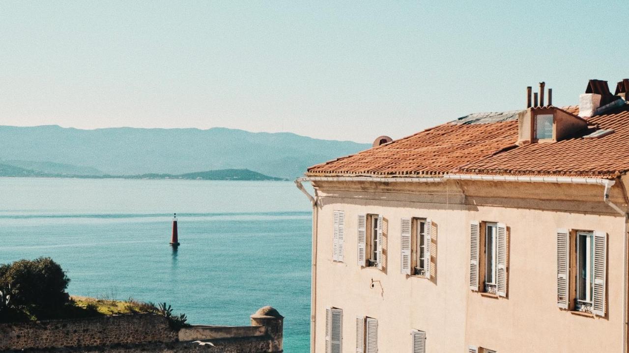 Hotel San Carlu Citadelle Ajaccio Аячо Екстериор снимка