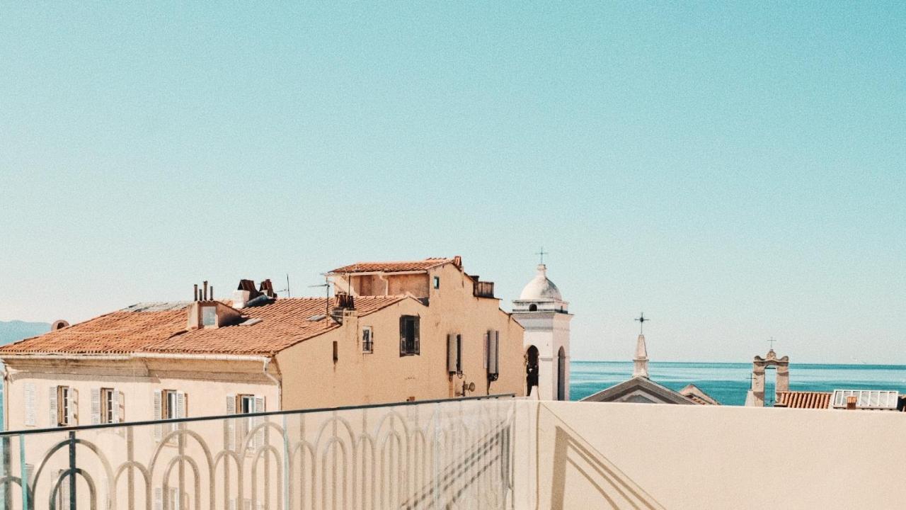 Hotel San Carlu Citadelle Ajaccio Аячо Екстериор снимка